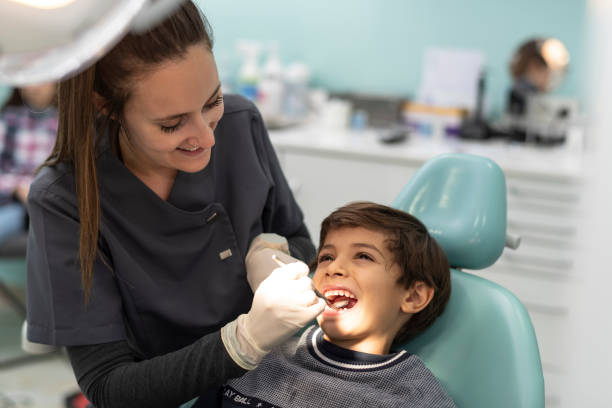 Best Emergency Tooth Extraction in Cross Mountain, TX